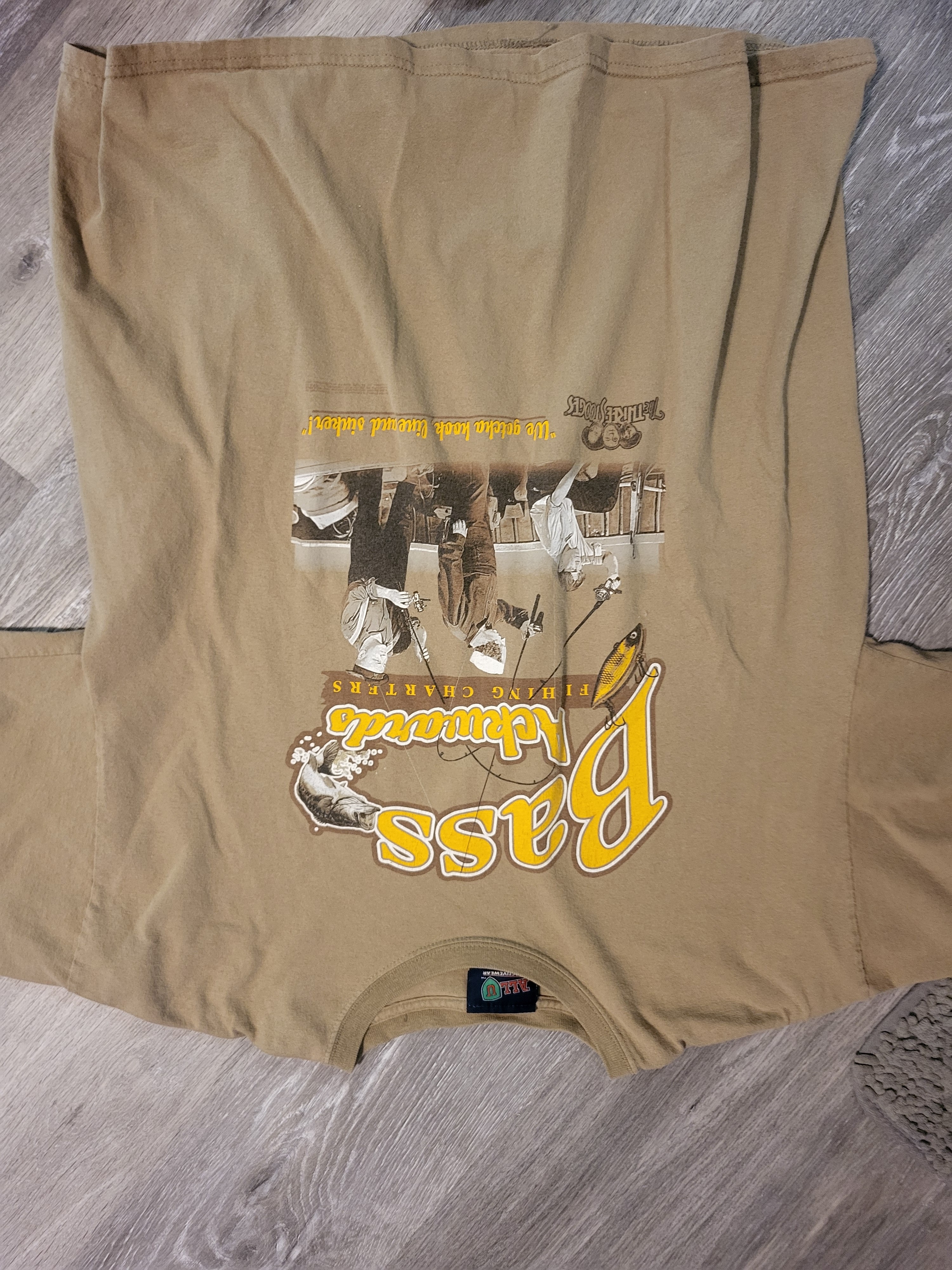 Three Stooges Bass Backwards Fishing Charters Beige Adult T-Shirt Size Xl Vtg